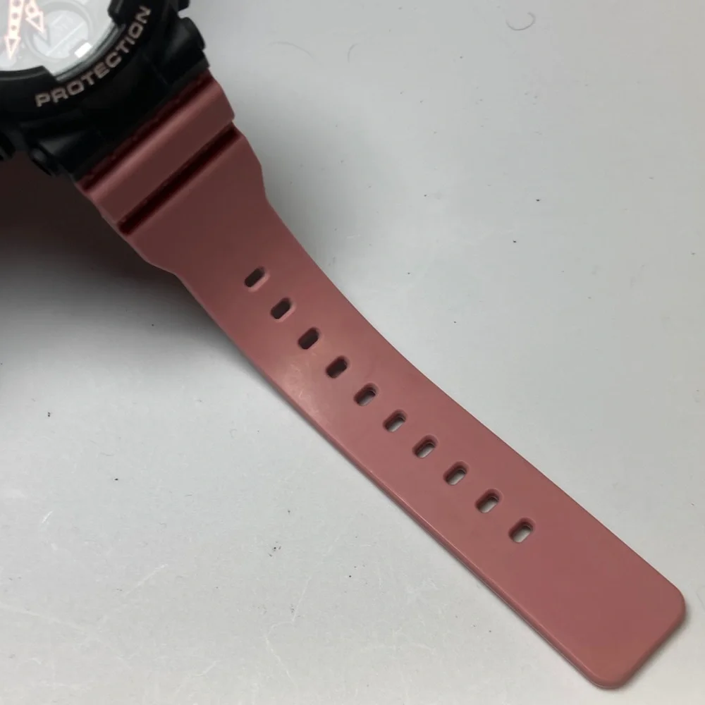 Casio Gshock, GMA-S140, gray bezel, dusty pink strap and accents working battery